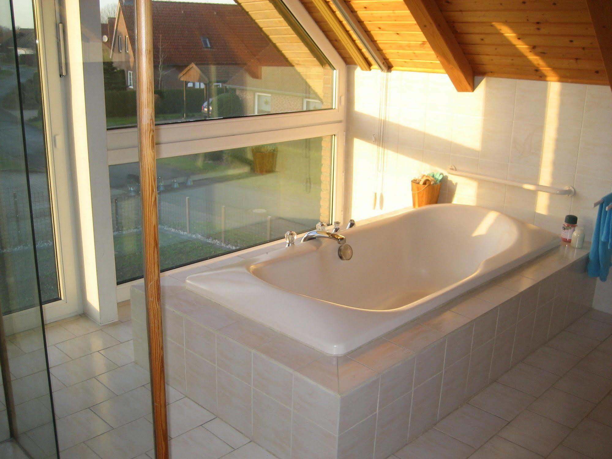 Bed & Breakfast Rheiderland Ditzumerverlaat Exterior photo